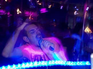 Οι Amateurboyz επιστρέφουν στη θρυλική ρώσικη ντίσκο