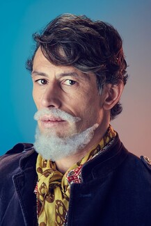 Shave'n'foam: μούσια από σαπούνι που αψηφούν τη βαρύτητα