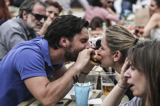 Το 1o Street Food Festival της Αθήνας έχει απ' όλα