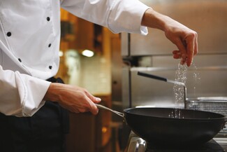 Dine Athens: τρωμε στα καλύτερα εστιατόρια της πόλης σε προνομιακές τιμές