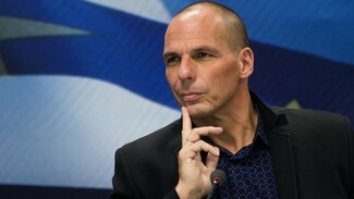 Ενήλικοι στο δωμάτιο: ένα μικρό και όσο γίνεται ψύχραιμο σκιαγράφημα του Γιάνη Βαρουφάκη