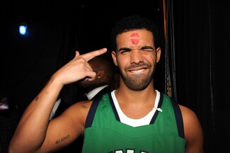 Πώς ο Drake αλλάζει τη μουσική βιομηχανία με τα mixtapes του