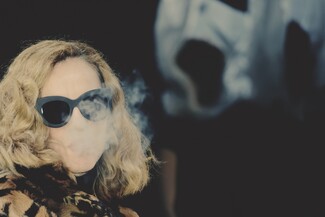 Αποκλειστικό: Οι πρώτες φωτογραφίες από τις «Δούλες» σε σκηνοθεσία Μαριάννας Κάλμπαρη