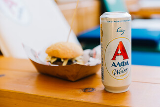 Burger Fest 2019: Δοκιμάσαμε την μπίρα που θα συνοδεύσει τα burgers σας