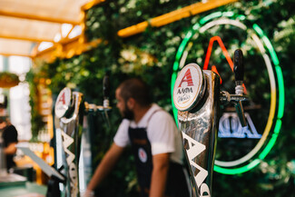 Burger Fest 2019: Δοκιμάσαμε την μπίρα που θα συνοδεύσει τα burgers σας
