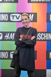 90s glam στο exclusive party για την παρουσίαση της συλλογής Moschino H&M!
