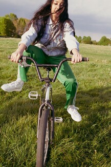 Mε αυτά τα sneakers θα πας από το κέντρο της πόλης μέχρι το beach bar