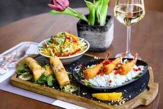To Caravin Wine Bar προτείνει 5 μενού με έμπνευση από διαφορετικά μέρη του κόσμου