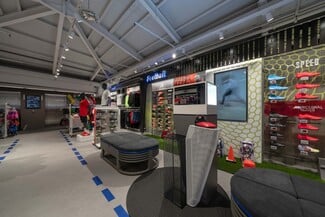 Στο νέο flagship κατάστημα INTERSPORT τα σπορ συναντούν την τεχνολογία