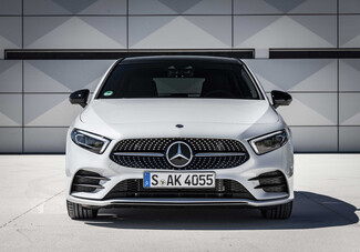 Mercedes-Benz: Απόλυτη κυρίαρχος και για το 2019