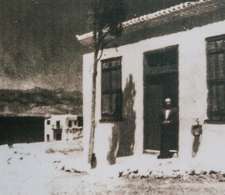 Στο σπίτι του Άγγελου Σικελιανού στη Σαλαμίνα