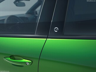 Opel Mokka door