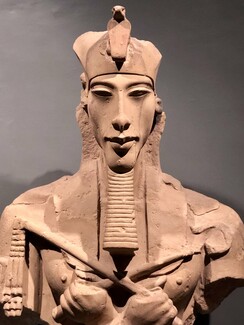 Ακενατόν: Ο Αντάρτης Φαραώ της Αιγύπτου, ο οπαδός του Θεού Ήλιου και του ρεαλισμού