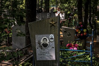 Η Ρωσία αρνήθηκε κάποτε μια θανάσιμη διαρροή άνθρακα από εργαστήριο. Πώς έκρυψαν για χρόνια την αιτία μιας επιδημίας