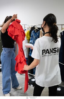 28th Athens Xclusive Designers Week: Στα backstage των γυρισμάτων της Εβδομάδας Μόδας της Αθήνας 