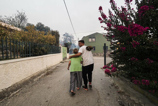Βόρεια Εύβοια: Χωριά κυκλωμένα από τη φωτιά - Τρία μέτωπα «απειλούν» να φτάσουν ως τη θάλασσα