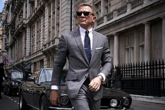 James Bond: Ξαναβλέπουμε τις 24 περιπέτειες του διασημότερου κινηματογραφικού πράκτορα