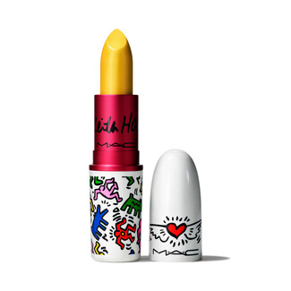 Η M·A·C COSMETICS ΚΑΙ ΤΟ ΙΔΡΥΜΑ KEITH HARING ΣΥΝΕΡΓΑΖΟΝΤΑΙ ΓΙΑ ΝΑ ΓΙΟΡΤΑΣΟΥΝ ΤΑ 27 ΧΡΟΝΙΑ ΠΡΟΣΦΟΡΑΣ ΤΟΥ 100% ΤΗΣ ΑΞΙΑΣ ΤΟΥ ΚΡΑΓΙΟΝ VIVA GLAM. 