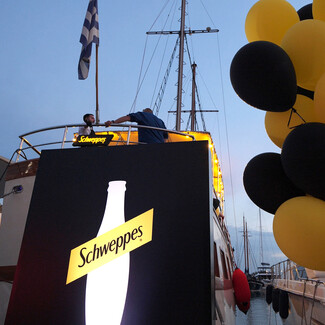 To Schweppes δίνει χαρακτήρα στο καλοκαίρι με μοναδικά εν πλω summer parties