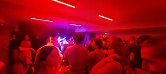 Nomads Athens: Γεύσεις, ζύθοι και live μουσική