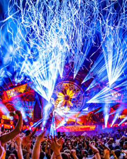Το Tomorrowland 2022 μέσα από τα μάτια 8 Ελλήνων creators