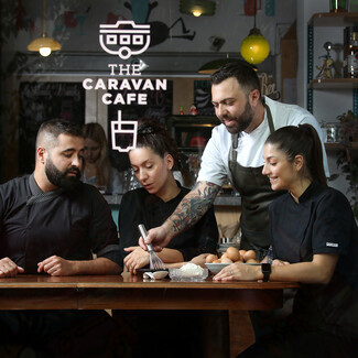«The Caravan B&B»: Το brunch ξανασυστήνεται στη Θεσσαλονίκη