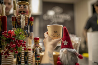 Υποδεχόμαστε τα Χριστούγεννα νωρίτερα στο Christmas Market του Golden Hall