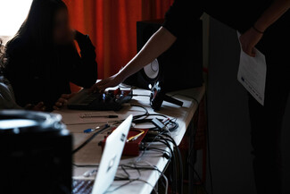Δημοτικό Θέατρο Πειραιά: Ο ελληνικός λαϊκός πολιτισμός στη σκηνή του ψηφιακού μας κόσμου