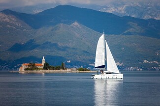 Διακοπές σε σκάφος: μια μοναδική εμπειρία 