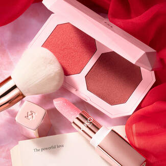 Νέα Kiko Milano Powerful Love Collection