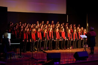 Εθνική Λυρική: Συναυλία αφιερωμένη στον Μίκη Θεοδωράκη από το Πειραματικό Μουσικό Γυμνάσιο & Λύκειο Παλλήνης