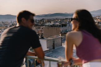 Απολαμβάνοντας το καλύτερο ηλιοβασίλεμα στην πόλη
