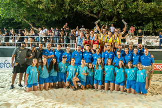 Είδαμε beach volley στο Σύνταγμα παρέα με Lipton Ice Tea Sparkling και παίξαμε το πιο δροσερό interactive game