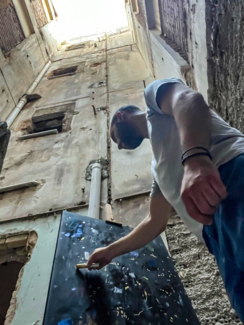 Portae Ad Tempus: Η νέα ατομική έκθεση του Γεράσιμου Αλβάμη