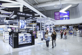 Xmas shopping στο Airport Agora: Τα καλύτερα last-minute δώρα που θα βρεις στο αεροδρόμιο