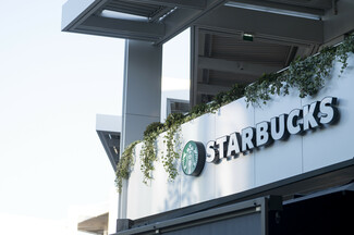 Νέο Κατάστημα Starbucks στο Εμπορικό River West