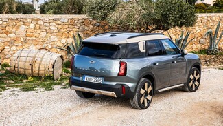 Το νέο MINI Countryman είναι εδώ