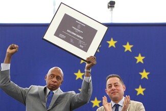 Fred Marvaux: «Μια καλή φωτογραφία δεν πρέπει να χρειάζεται λεζάντα»