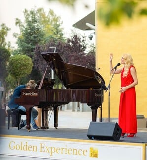 Piano City Athens: Παρακολουθήσαμε τρία εντυπωσιακά shows στο φεστιβάλ πιάνου που γεμίζει την πόλη με μουσική