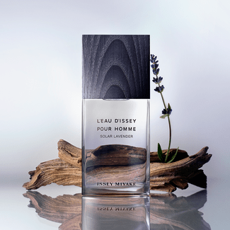 Issey Miyake: 
