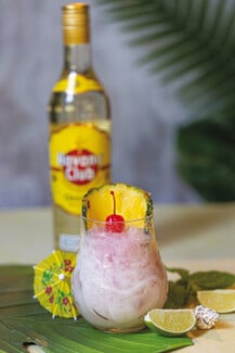 Tiki Summer στα TGI FRIDAYS™