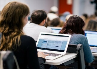 Εξ αποστάσεως εκπαίδευση: Το ευέλικτο μέλλον στις σπουδές είναι ήδη εδώ