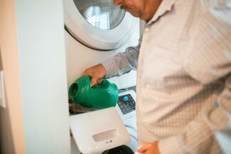 4+2 tips για να είναι το πλυντήριο ρούχων σου πάντα καθαρό