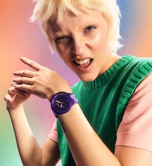 Ένα Swatch καλοκαιρι σέ περιμένει γέματο ζωηρα Big Bold Vibes