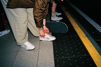 Vans Upland: Το παπούτσι που έγινε συνώνυμο της street κουλτούρας από τα 00s μέχρι σήμερα