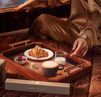 H Nespresso μάς καλεί σε ένα ταξίδι αισθήσεων με αρώματα & γεύσεις που απογειώνουν τις γιορτές