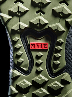 H ιδανική επιλογή sneaker για κάθε περιπέτεια στην πόλη και στη φύση