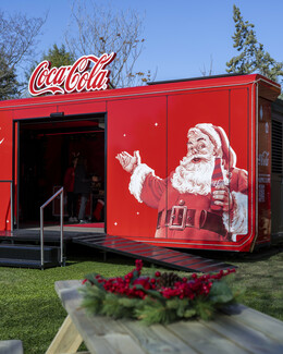 Η Coca-Cola ενώνει τις δυνάμεις της με το «Μπορούμε» για να φτάσει η μαγεία των Χριστουγέννων σε όσους έχουν ανάγκη