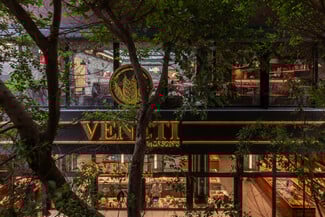 VENETI Jackson Hall: Ανοίγει ξανά τις πόρτες του στον πεζόδρομο της Μηλιώνη