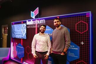 World Pass powered by Telekom: Ένα ταξίδι -τεχνολογική εμπειρία στο Ηubraum της Κρακοβίας
